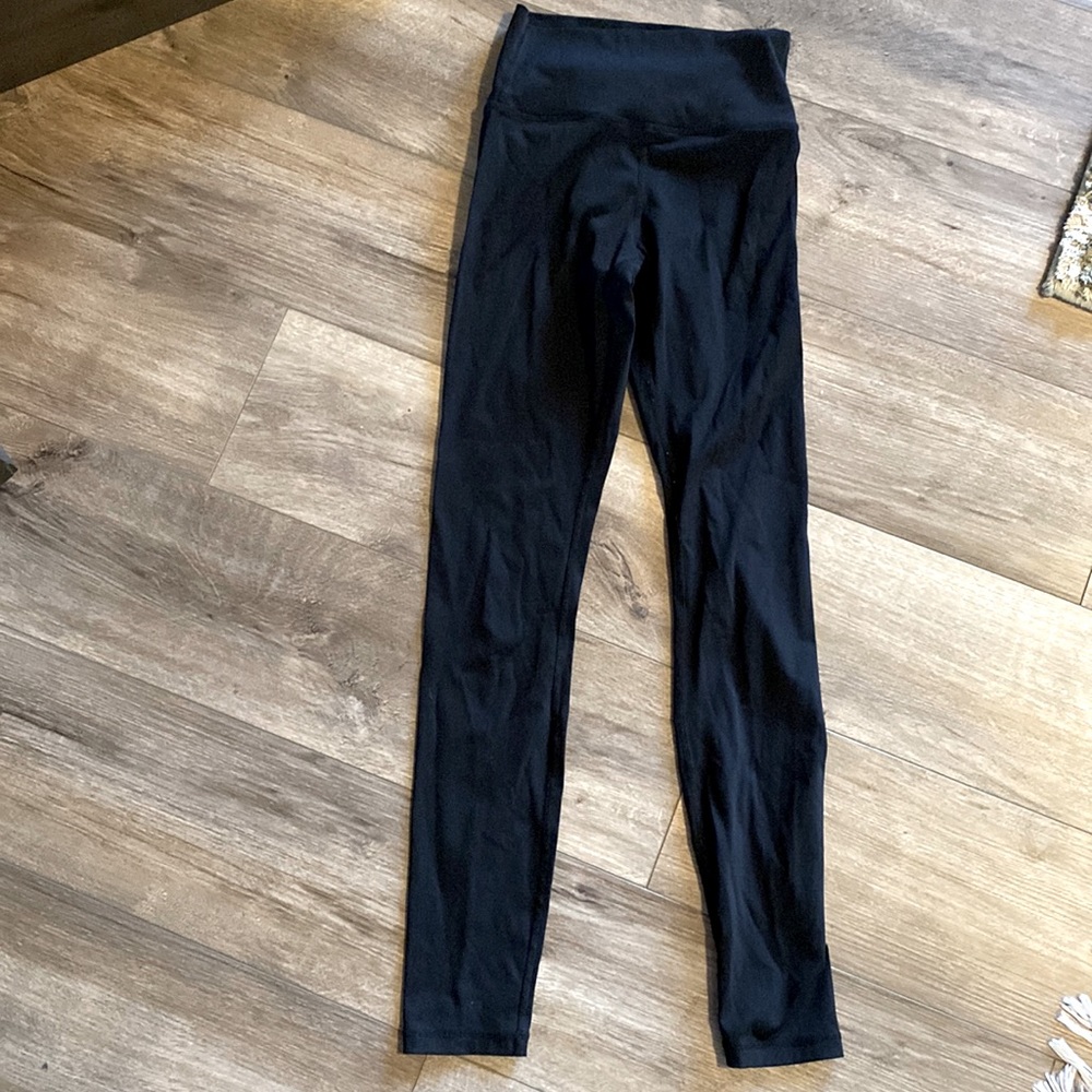 Black leggings